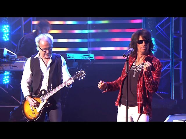 Постер Foreigner - Double Vision