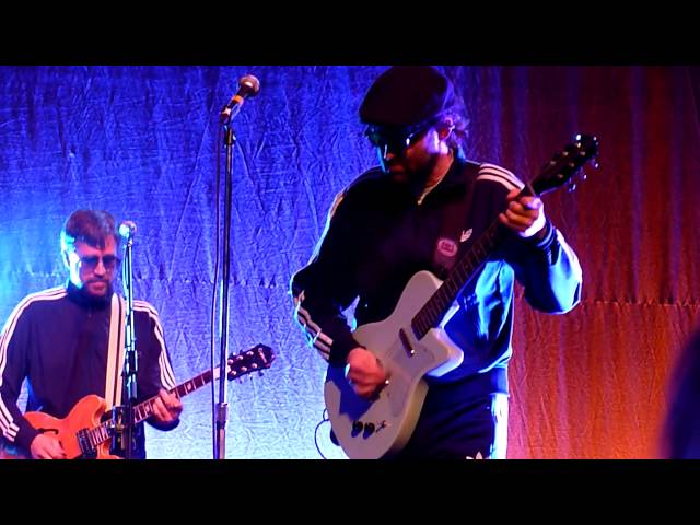 Постер Eels - Dirty Girl