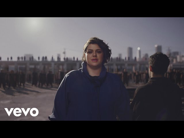 Постер Mark Ronson feat. YEBBA - Don't Leave Me Lonely