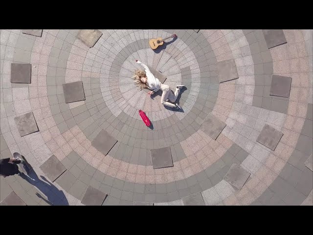 Постер Daniel Shake - Больно