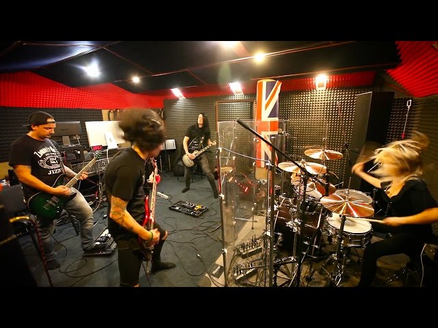 Постер Annodomini - Километры