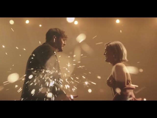 Постер Anne-Marie - Rewrite The Stars