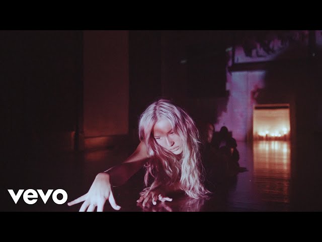 Постер Lennon Stella - Fear Of Being Alone